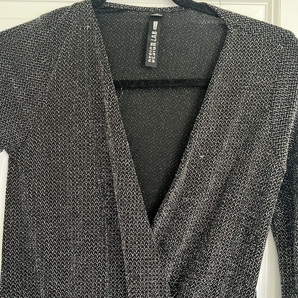 Glittery Romper with Pockets - Picture 2 of 2